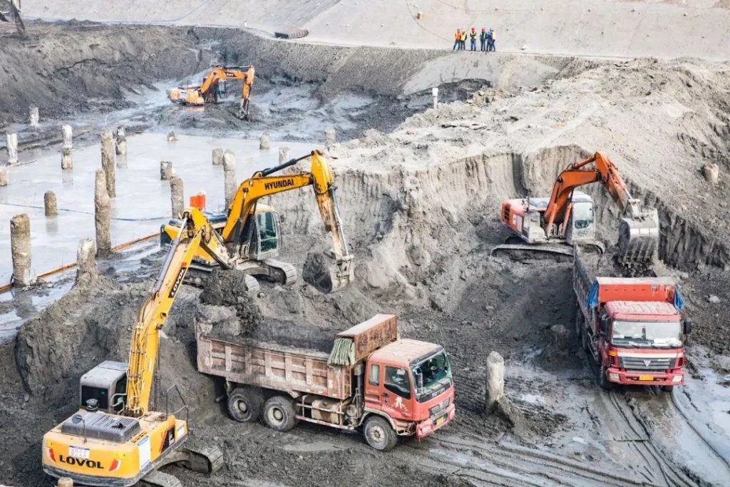 2021年1月9日，太湖隧道土方開挖作業全部完成，標志著太湖隧道全面進入主體施工沖刺階段。