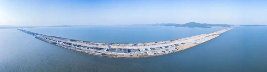 2021年3月27日，太湖隧道實現全線底板貫通。